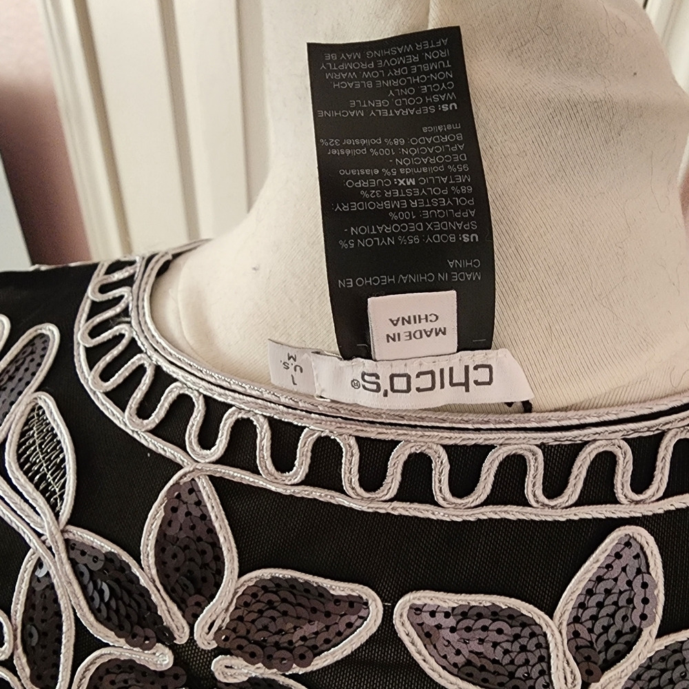 Chico's Black and White Embroidered Blazer - Picture 4 of 4